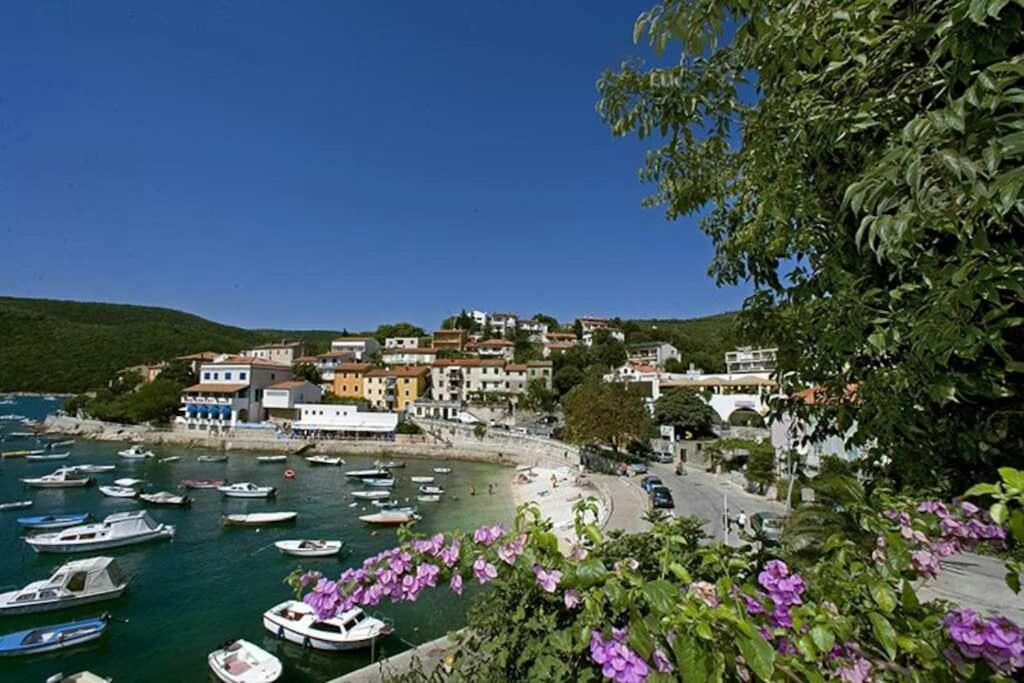 Holiday Home Lana Labin  Esterno foto
