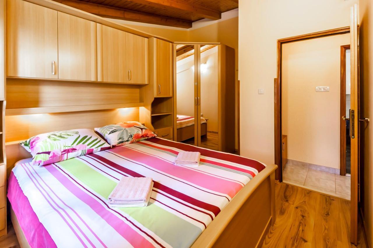 Holiday Home Lana Labin  Esterno foto