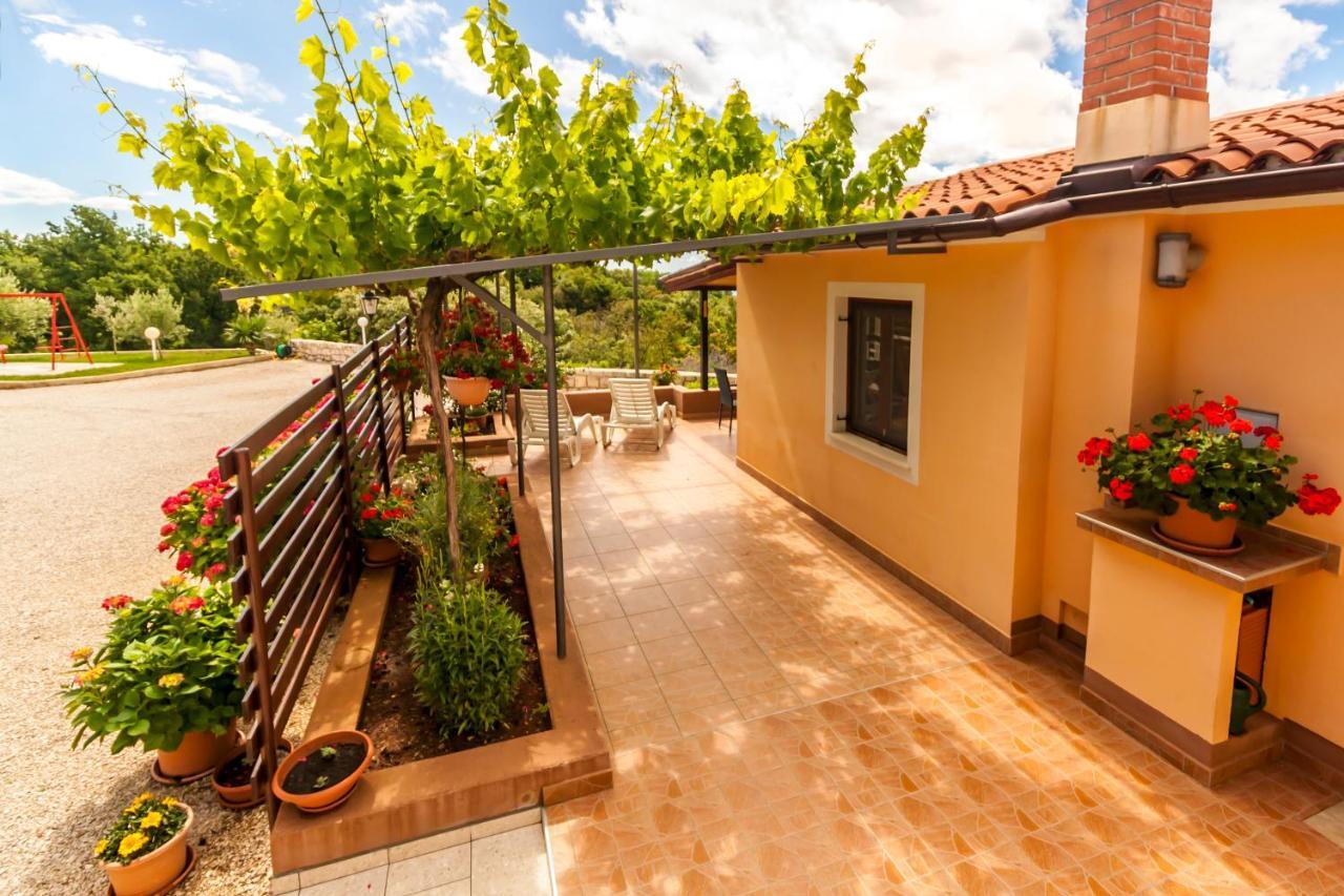Holiday Home Lana Labin  Esterno foto