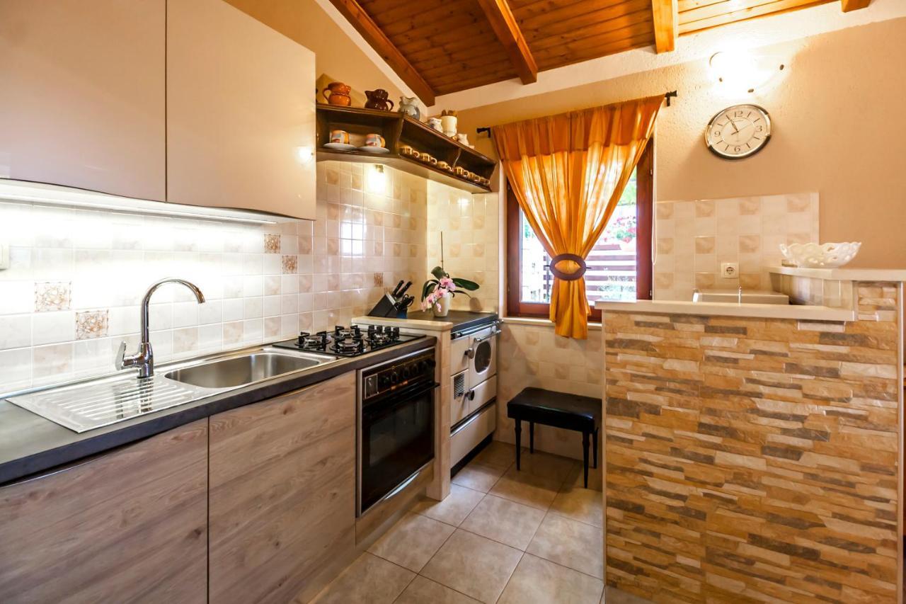 Holiday Home Lana Labin  Esterno foto